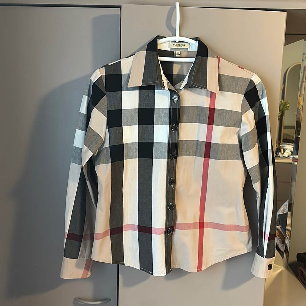 Button down long sleeve shirt